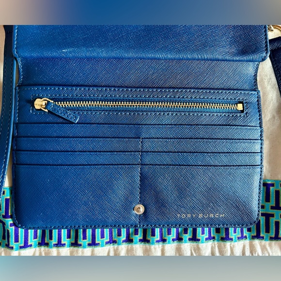 Tory Burch Saffiano Leather Handle Bag - Picture 7 of 11